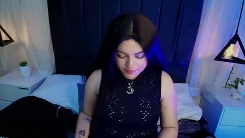 EMMA  online show from March 5, 3:15 am