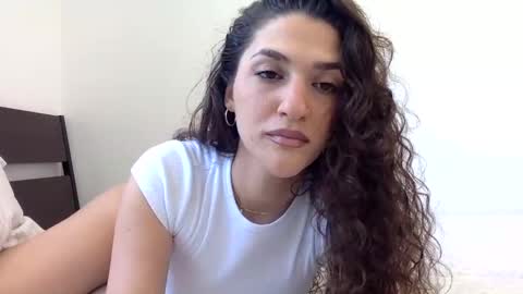 Emma online show from February 14, 5:46 pm