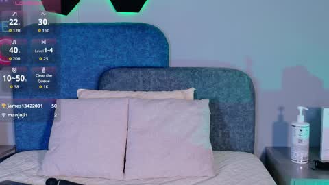 Emma online show from April 10, 1:16 pm