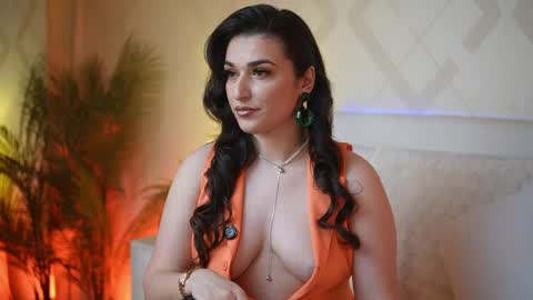  Emma  online show from April 12, 6:34 pm