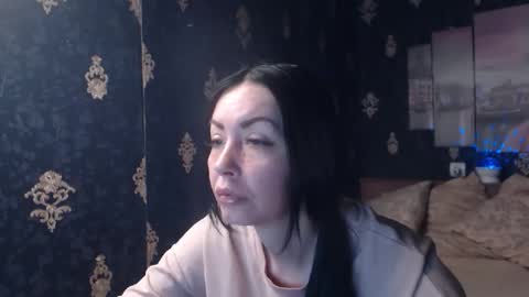 EmmaGoldX online show from February 13, 7:44 am