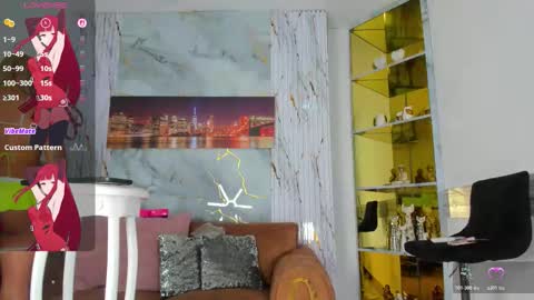 Emma online show from November 12, 2:08 pm