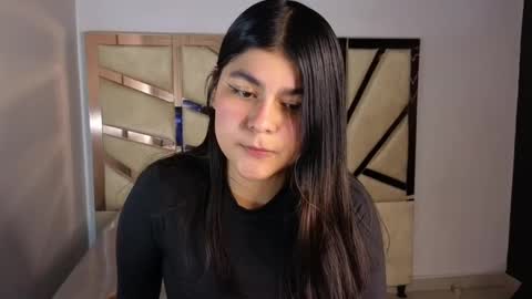 Emma online show from February 7, 4:35 pm