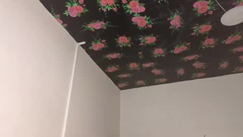 Emma online show from February 7, 10:29 am