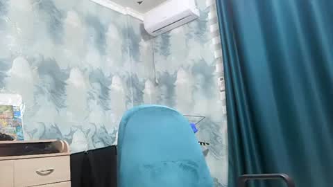 emmamelody online show from September 13, 2:03 am