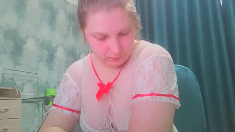 emmamelody online show from October 5, 1:14 am