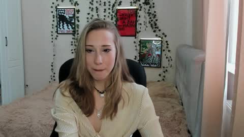 Emma online show from April 6, 11:55 am