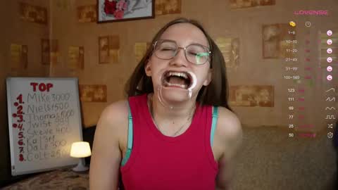 Mia online show from March 5, 4:35 pm