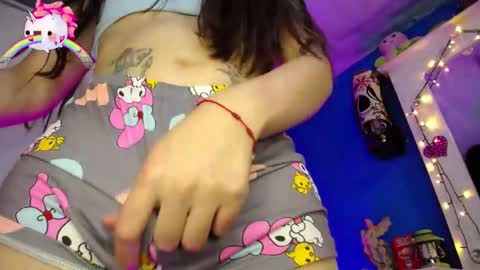 Emma  online show from February 11, 9:25 pm