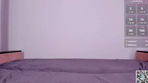 Emmelie online show from November 1, 7:02 pm