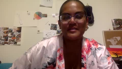 Emms online show from February 11, 4:01 am