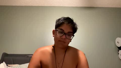 Emms online show from November 21, 2:42 am