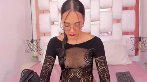 emmy online show from November 9, 7:49 pm