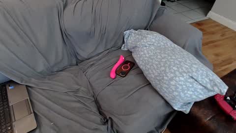 EmoDream1998 online show from January 28, 9:19 am