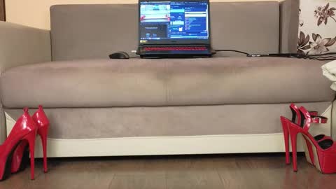 Empress Sara  online show from October 11, 4:43 pm