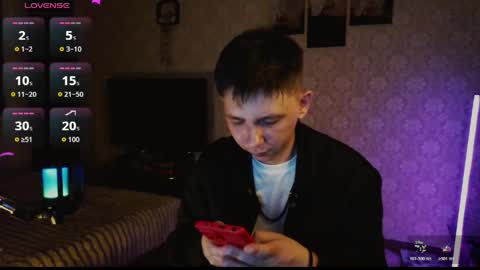 emveeboy96 online show from March 26, 10:15 pm