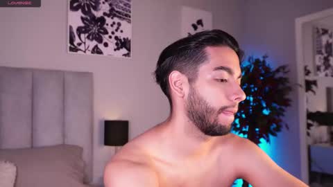 Endy online show from November 4, 12:39 pm