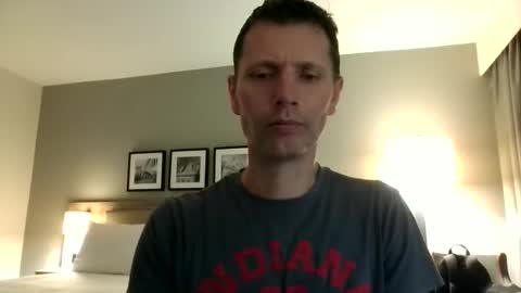 EnglishGuy183 online show from March 3, 11:23 pm