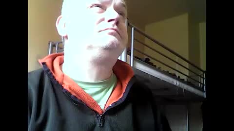 englishguysurrey online show from March 7, 10:26 am