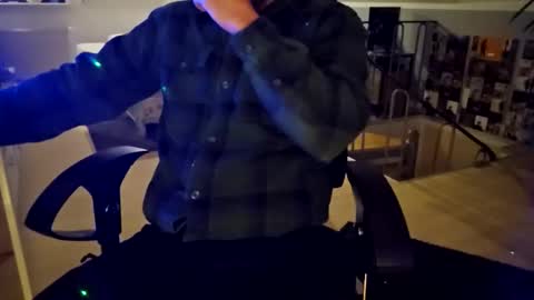 Pete online show from November 6, 4:21 pm