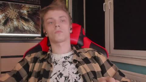 Enker online show from April 6, 8:21 pm