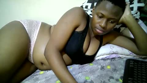 Ell online show from April 19, 6:21 pm