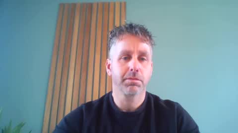 Snapshot of enzoenzo7 chatting on February 26, 10:38 am Enzos Massive Cock online show from February 26, 10:38 am