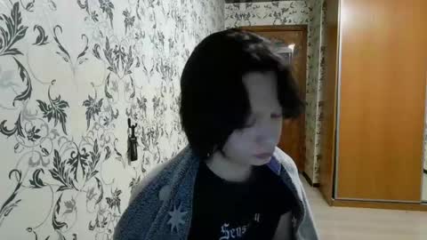 Lucy NEXT STREAM January 5 HNY  online show from April 18, 2:13 am