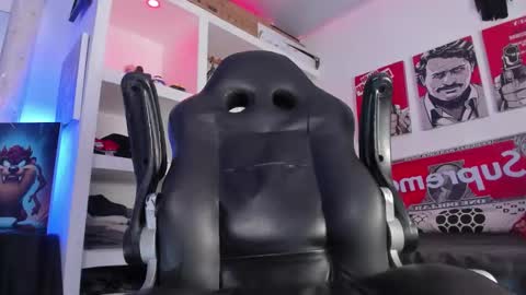 Tht BOSS Eren online show from November 14, 9:16 pm