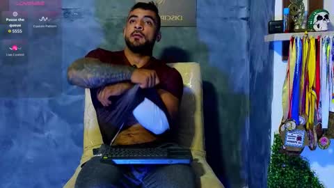 Brayan online show from September 17, 1:53 am