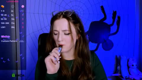 your dear Erica  online show from October 29, 8:53 pm