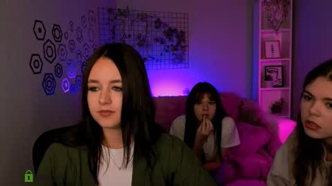 erica_murray online show from November 27, 1:41 pm