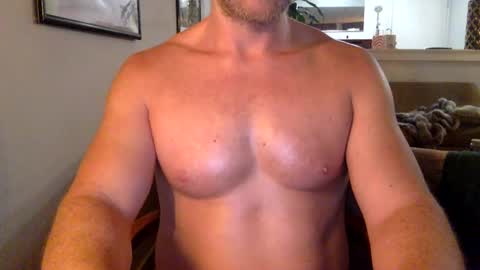EricMuscle86 online show from March 18, 4:07 am