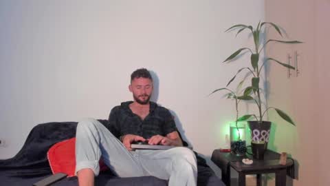 erickpritz_xh online show from April 11, 1:54 am