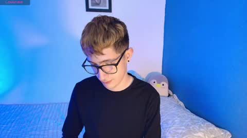 I am Erik online show from May 28, 9:13 pm