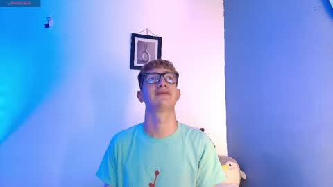 I am Erik online show from May 21, 9:43 pm
