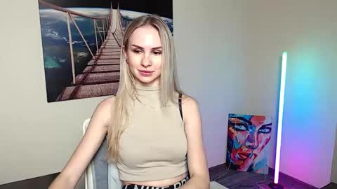 Erika online show from November 24, 12:48 pm