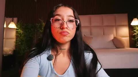 Eri  online show from April 21, 2:51 am