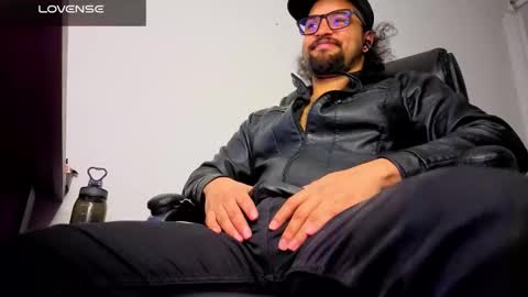 ernesto rodriguez 82 online show from March 13, 6:27 am