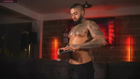 EROS DARK online show from April 4, 4:52 am