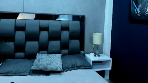 Eros Mancini online show from December 17, 4:19 am