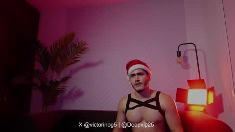 eroswolf online show from December 22, 10:27 pm