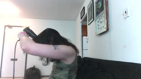 Nikki Erotica online show from April 3, 7:21 pm