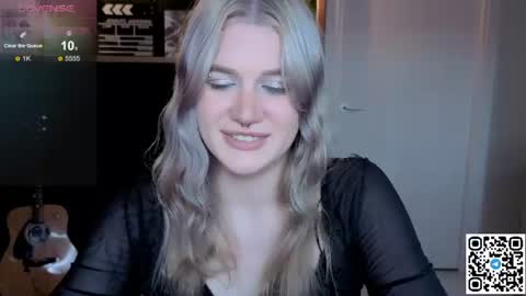 EshleGreen online show from June 13, 10:53 pm