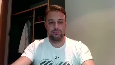 Snapshot of esibizionista_91 chatting on October 13, 8:44 pm esibizionista 91 online show from October 13, 8:44 pm