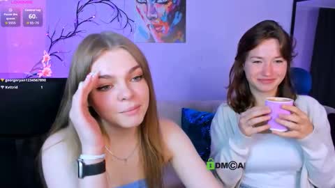 Snapshot of esma_shine chatting on September 21, 8:13 pm esma_shine online show from September 21, 8:13 pm