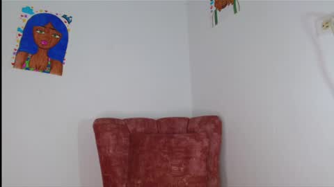 Snapshot of esmeralda_parck chatting on February 25, 4:46 pm Esmeralda parck online show from February 25, 4:46 pm