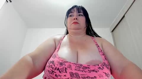 Esmeralda online show from February 21, 9:32 pm