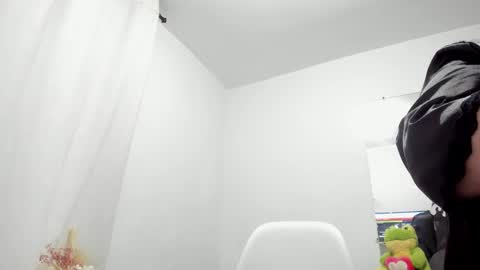 Esmeralda online show from February 20, 1:03 am