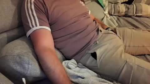 Essayban online show from September 20, 7:17 pm